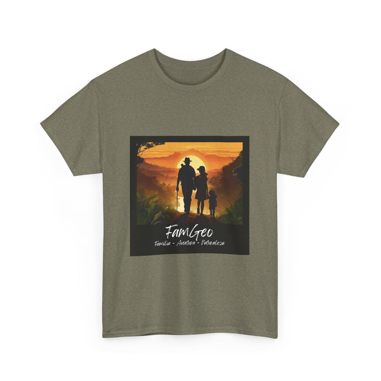 Camiseta Unisex de Manga Corta con Logo de FamGeo (Familia-Aventura-Naturaleza)