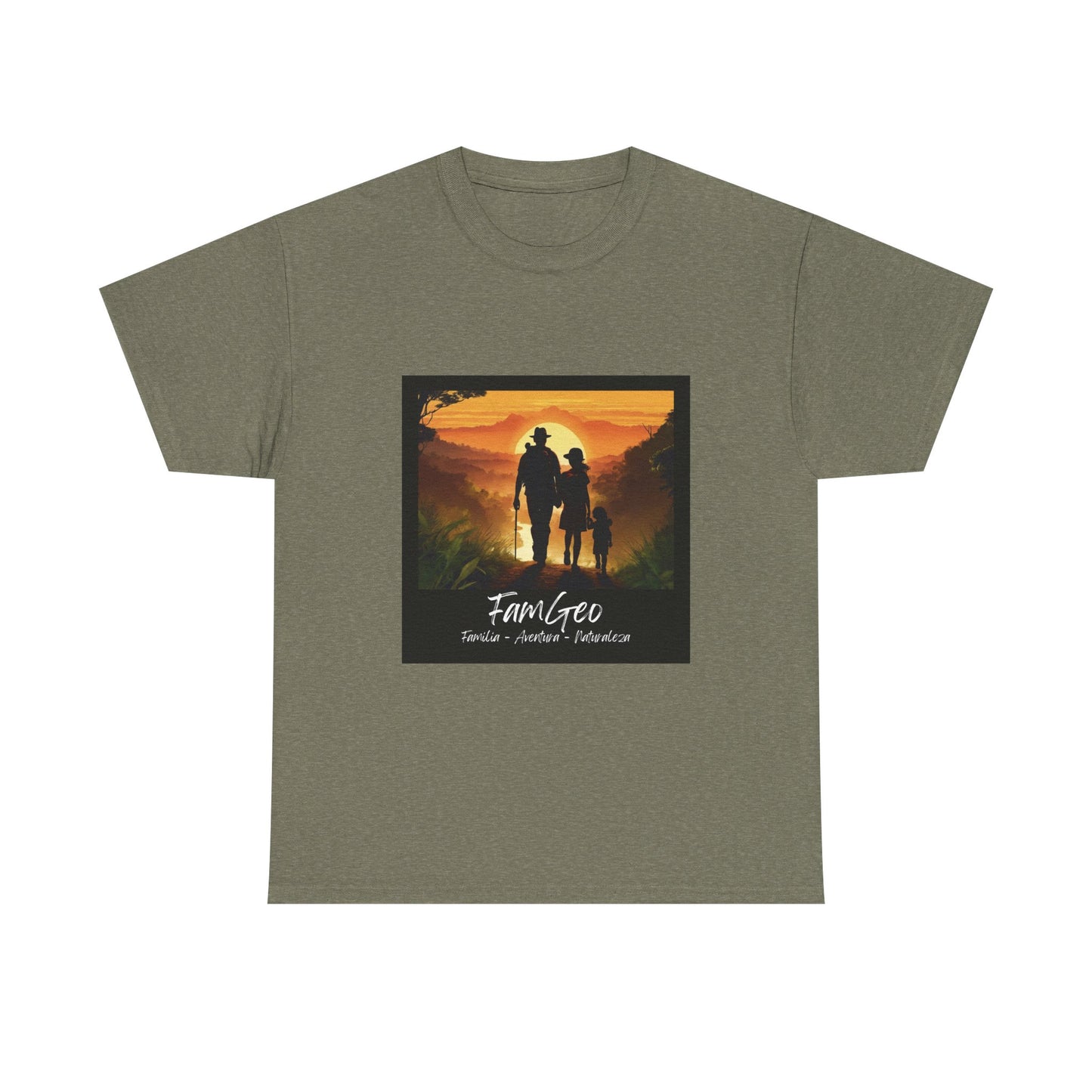Camiseta Unisex de Manga Corta con Logo de FamGeo (Familia-Aventura-Naturaleza)