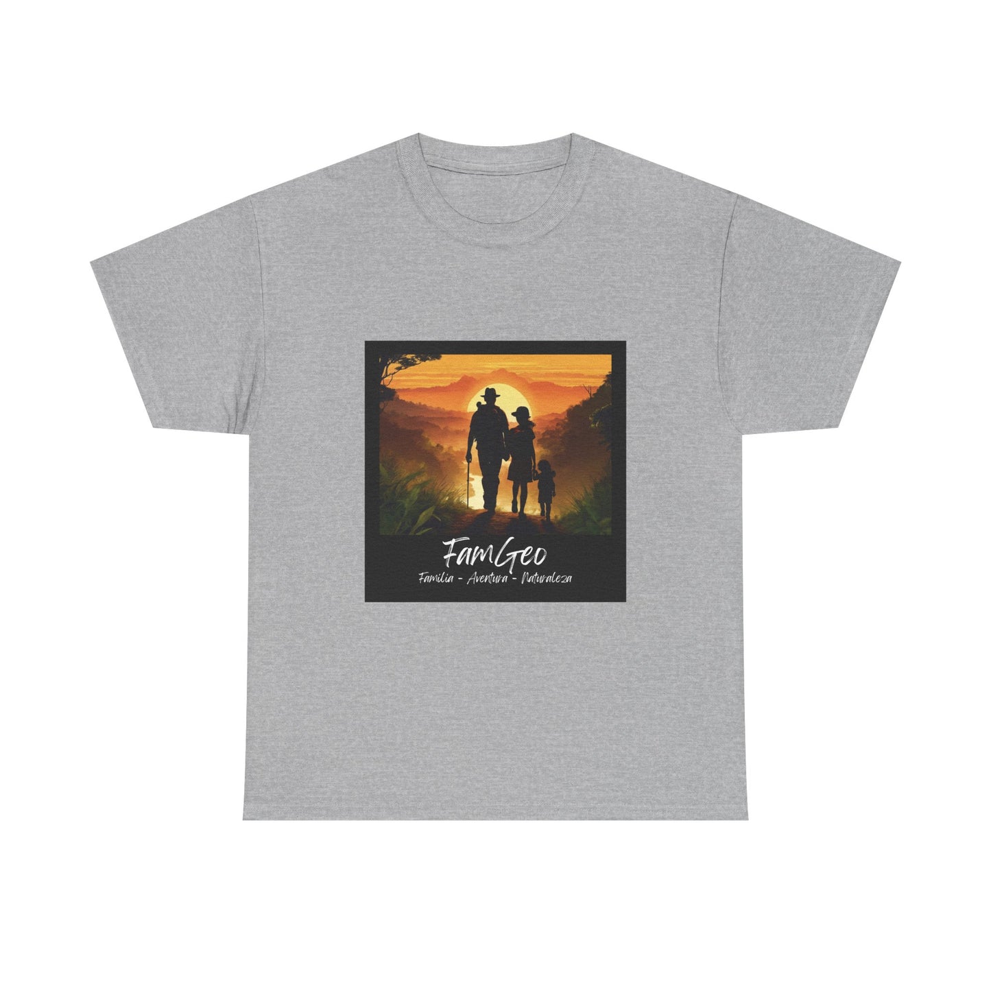 Camiseta Unisex de Manga Corta con Logo de FamGeo (Familia-Aventura-Naturaleza)