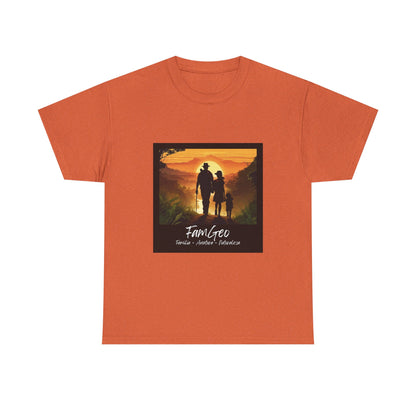 Camiseta Unisex de Manga Corta con Logo de FamGeo (Familia-Aventura-Naturaleza)